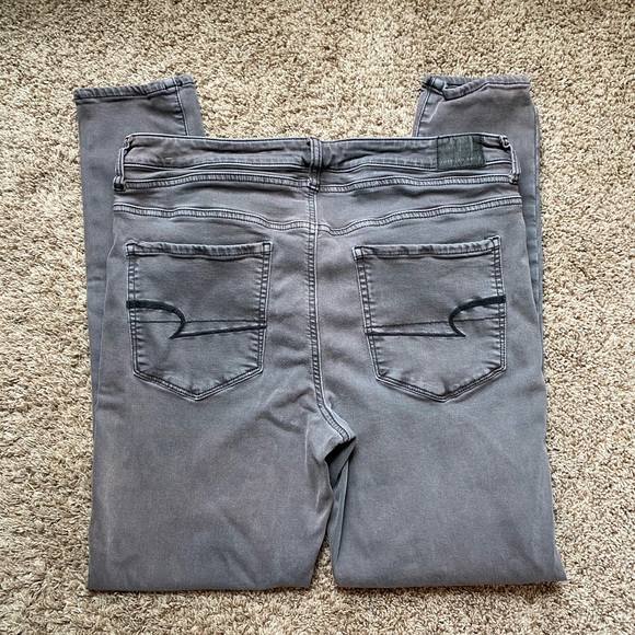 Size 16 American Eagle Super Hi-Rise Jeggings - Picture 5 of 7